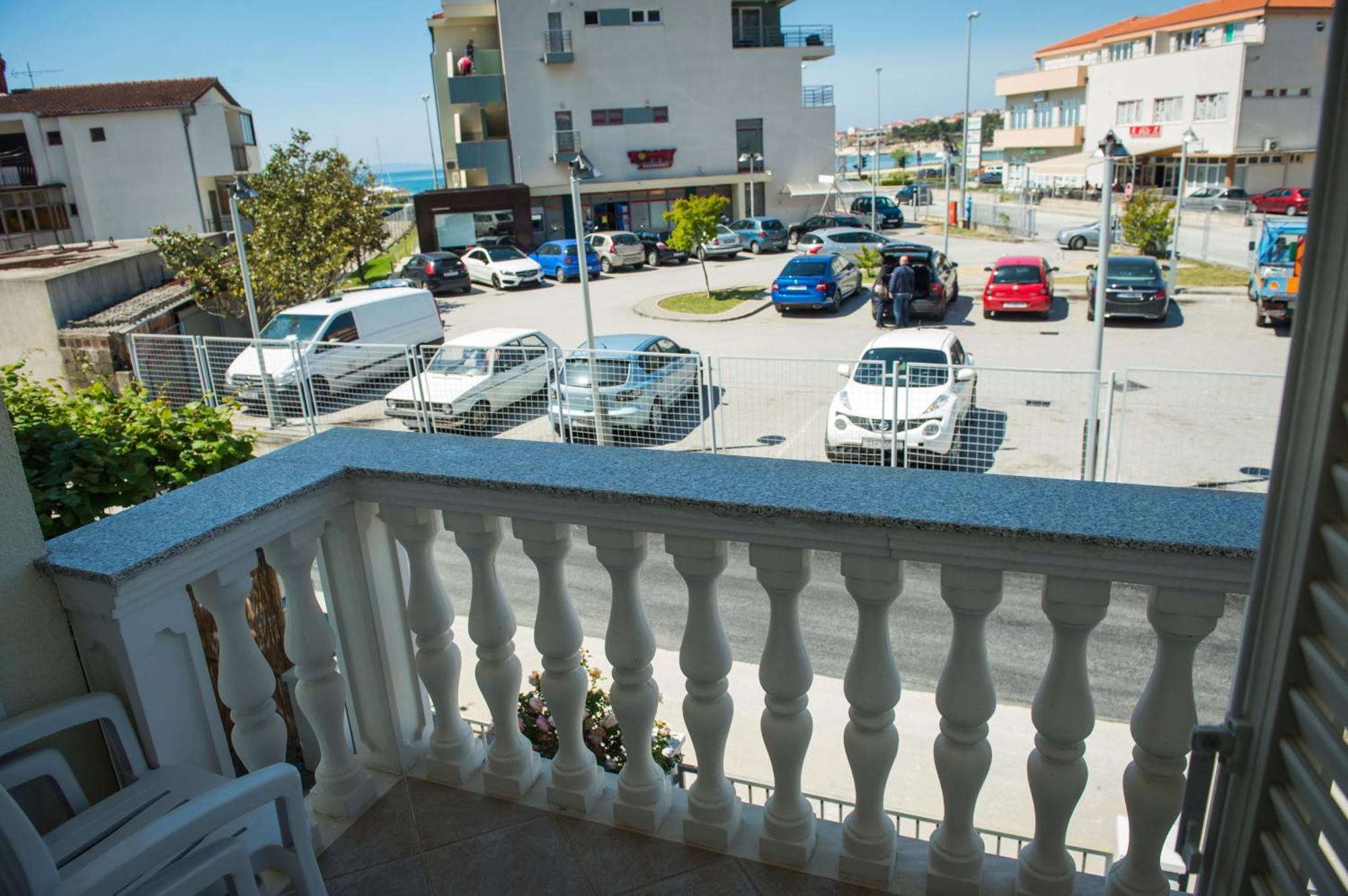 Apartments Nena Podstrana Exterior photo