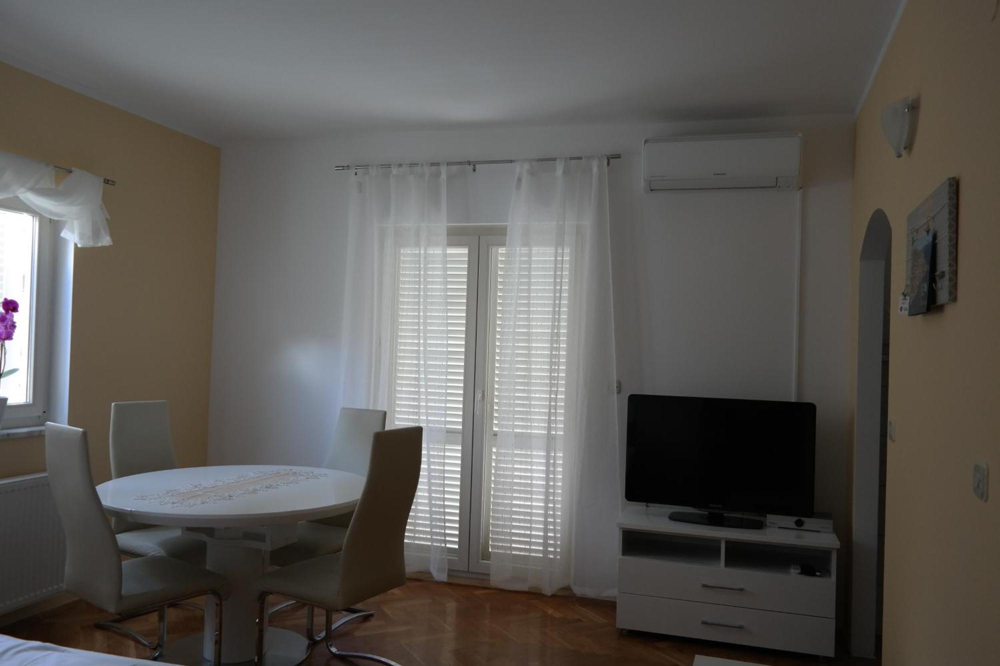 Apartments Nena Podstrana Exterior photo